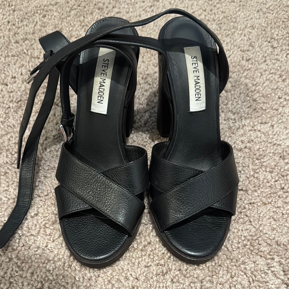 Steve Madden Black Heels Crisscross Slingback